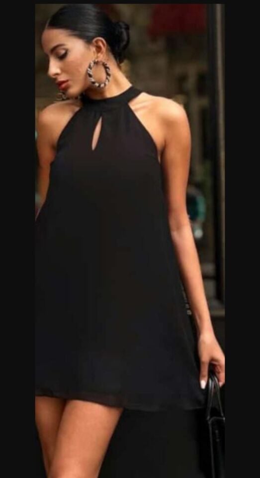 Halter Yaka Volanlı Siyah Şifon Mini Elbise