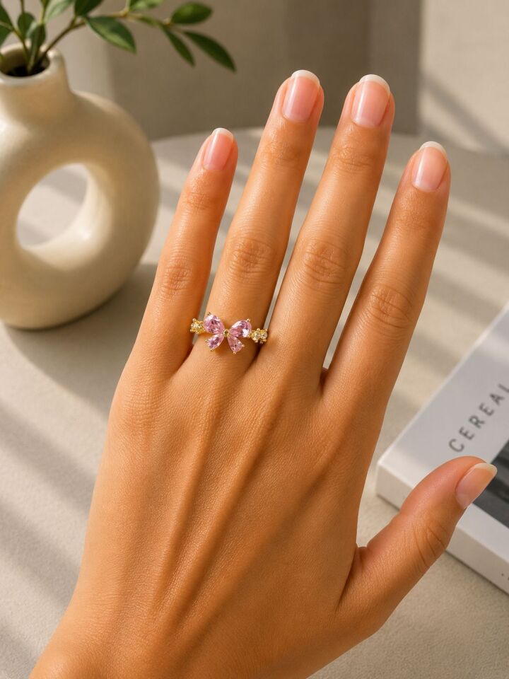 Pembe Kelebek Taşlı Gold Çelik Yüzük