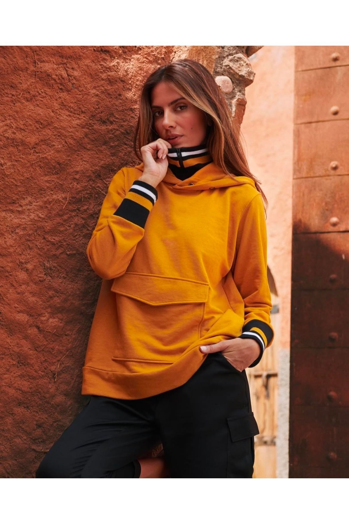 Çift Yakalı Kapşonlu Sweatshirt Kahverengi
