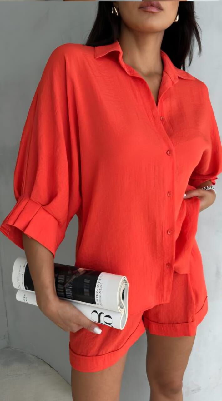 Bağcık Detaylı Keten Kuşgözlü Gömlek