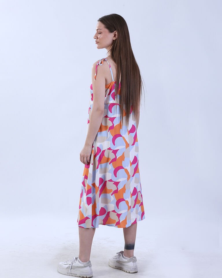 Çok Renkli Desenli Askılı Elbise