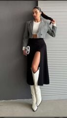 Krep Kumaş Içi Şortlu Yanı Yırtmaçlı Uzun Etek Siyah