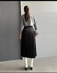 Krep Kumaş Içi Şortlu Yanı Yırtmaçlı Uzun Etek Siyah