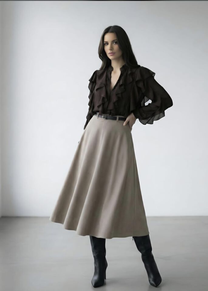 Zamansız Şıklık Kadife A Form Etek