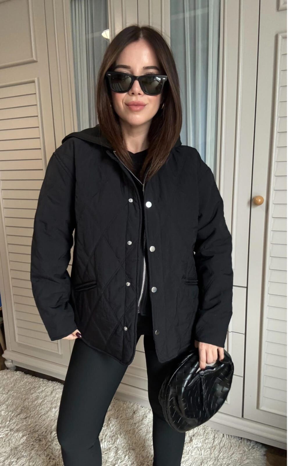 Kapitoneli Kapüşonlu Günlük Şıklık Montu