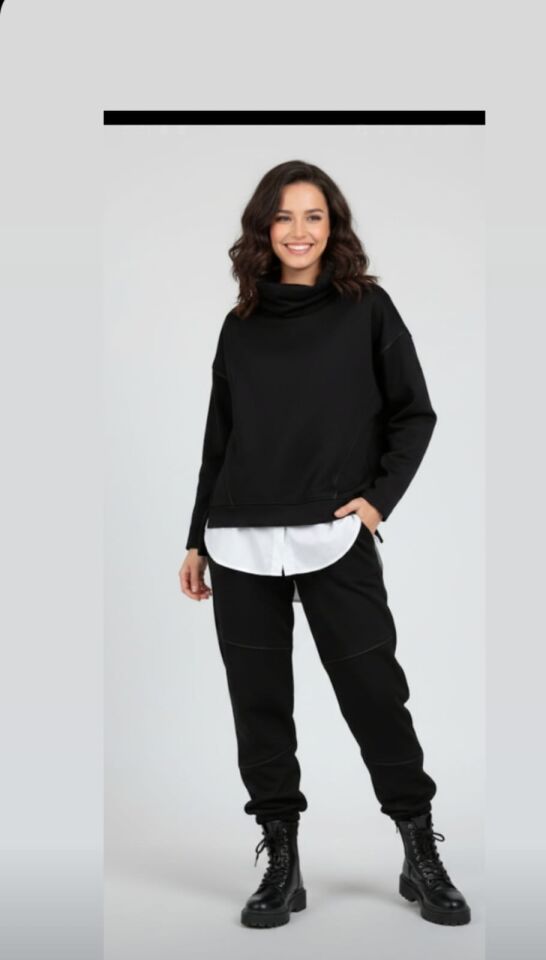 Yumuşak Dokulu Boğazlı Eşofman Takımı