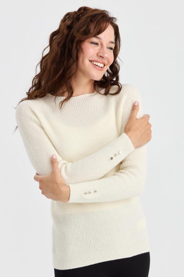 Düğme Detaylı Bisiklet Yaka Triko Kazak