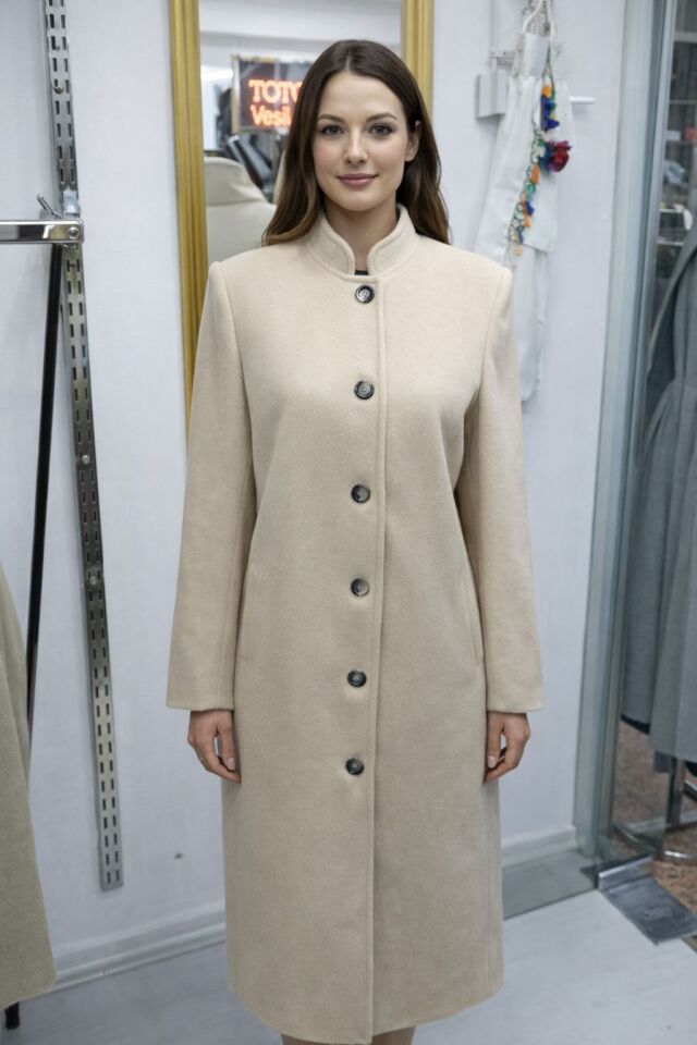 Düğmeli Uzun Kaban