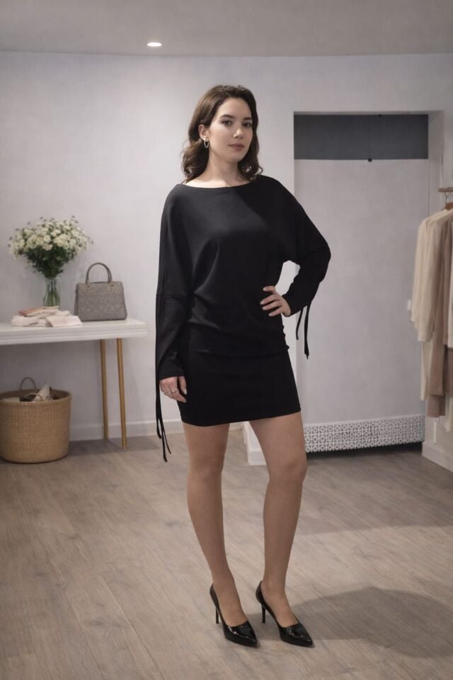 Omuz Dekolteli Bağcıklı Siyah Mini Elbise