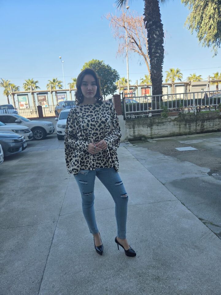 Leopar Desenli Oversize Pamuklu Bluz