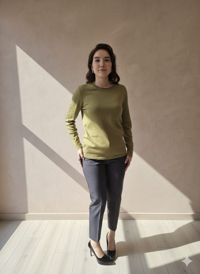 Omuz Detaylı Haki Uzun Kollu Bluz