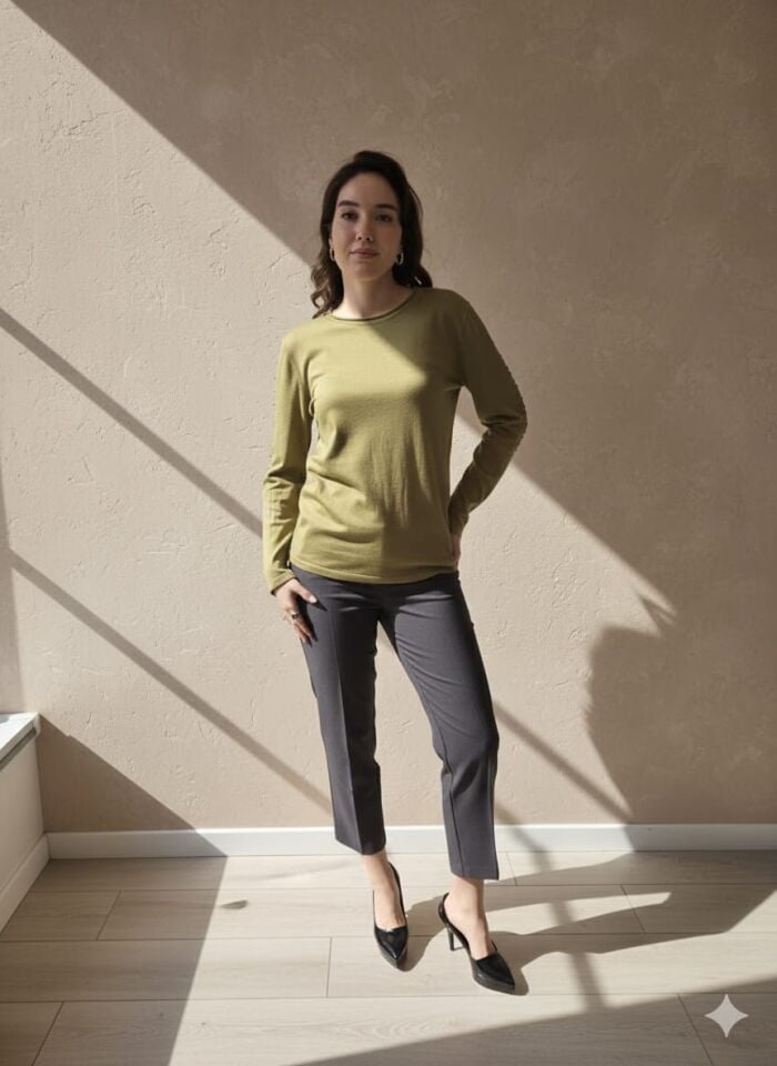 Omuz Detaylı Haki Uzun Kollu Bluz