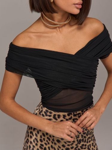 Omuz Detaylı Drapeli Crop Bluz