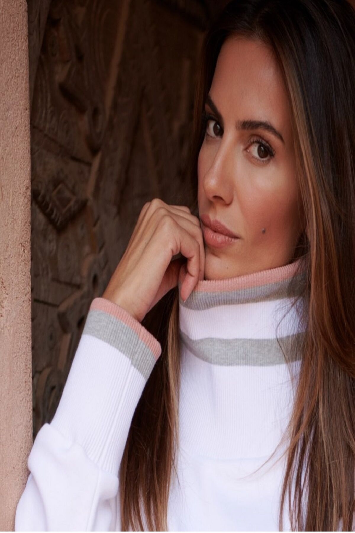 Dik Yaka Sweatshirt M - Beyaz