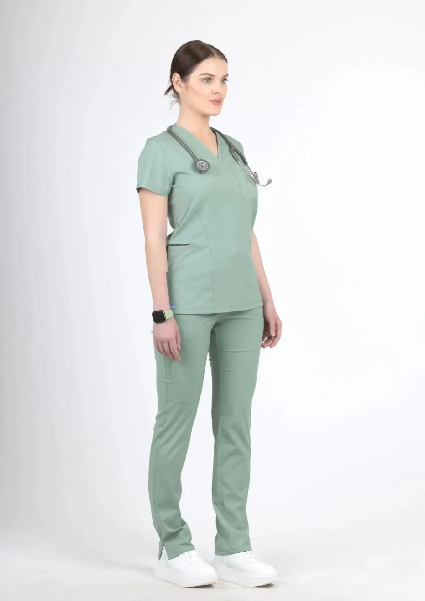 Lyna L-42 - Küf Yeşili