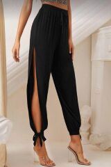 Sandy Kumaş Beli Esnek Ayak Kısmından Bağlamalı  Yırtmaçlı Tarz Pantolon Siyah