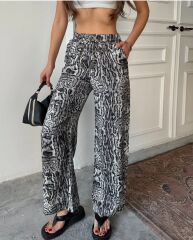 Leopar Desenli Saten Pantolon