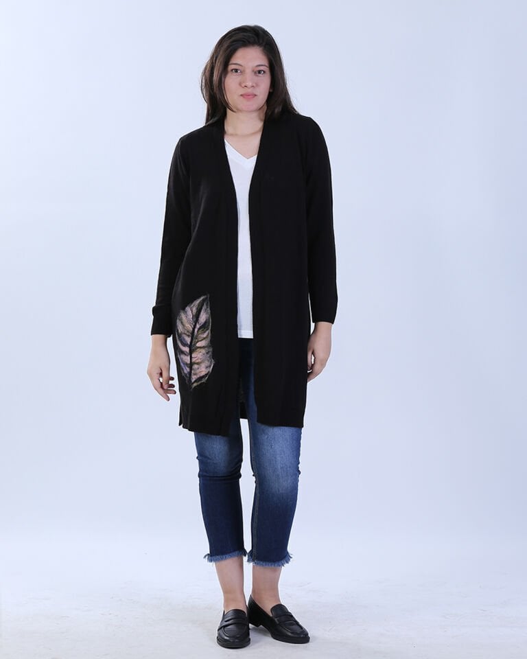 Özel Tasarım Keçe İşlemeli Uzun Hırka