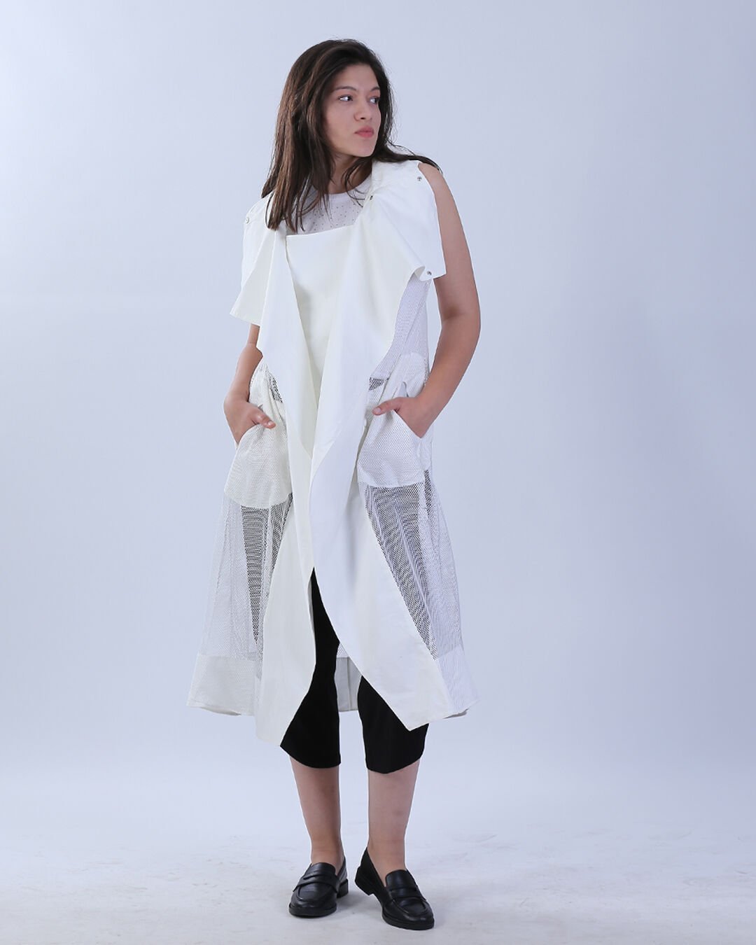 File Detaylı Uzun Beyaz Keten Yelek (Standart Beden)