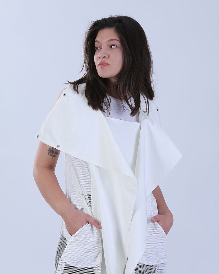 File Detaylı Uzun Beyaz Keten Yelek (Standart Beden)