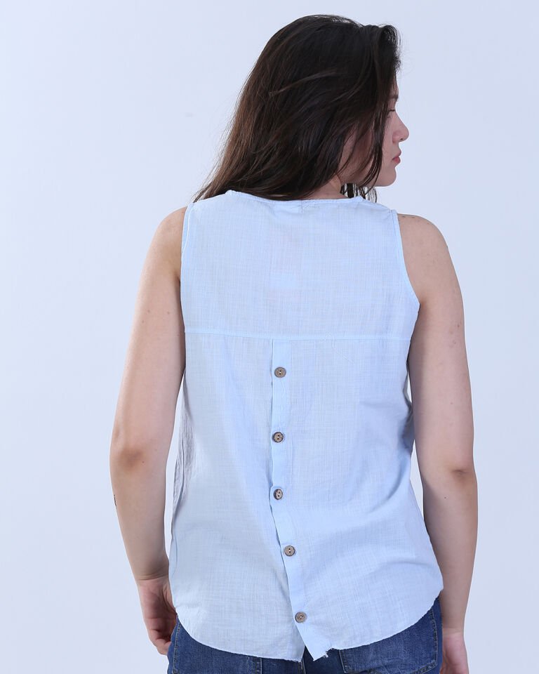 Düğmeli Arka Detaylı Açık Mavi Kolsuz Keten  Bluz