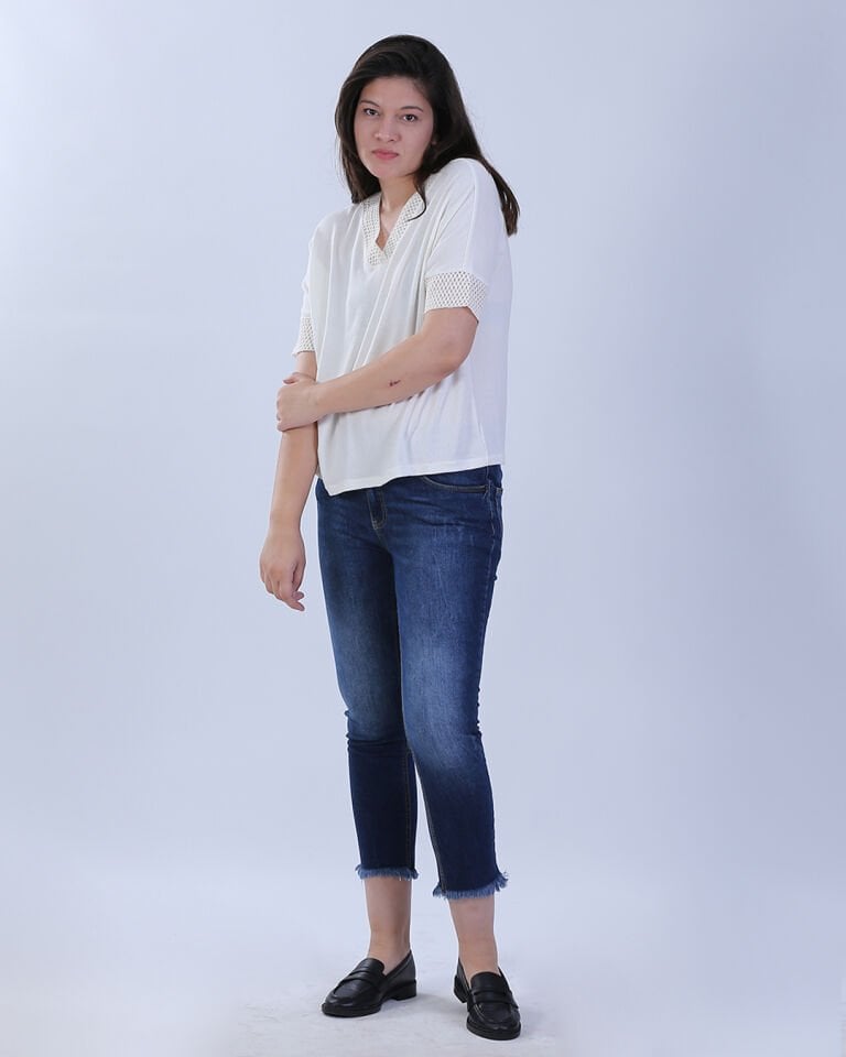 Ajur Detaylı V Yaka Triko