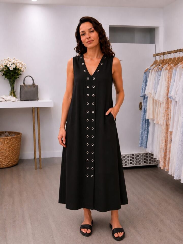 Sandy Kumaş Kuşgöz Detaylı V Yaka Midi Elbise