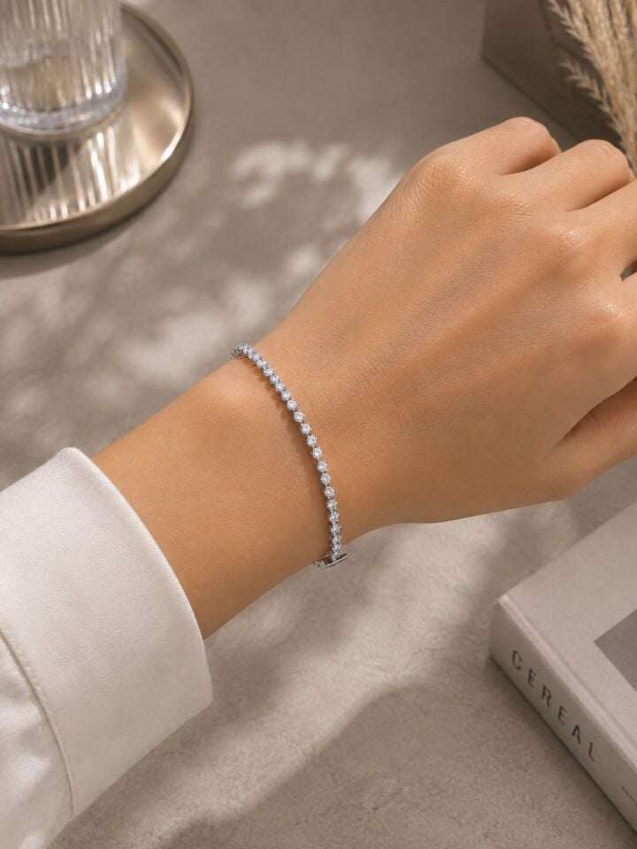 Zirkon Taşlı Su Yolu Çelik Bileklik – Silver