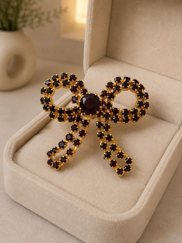 Bordo Taşlı Fiyonk Broş